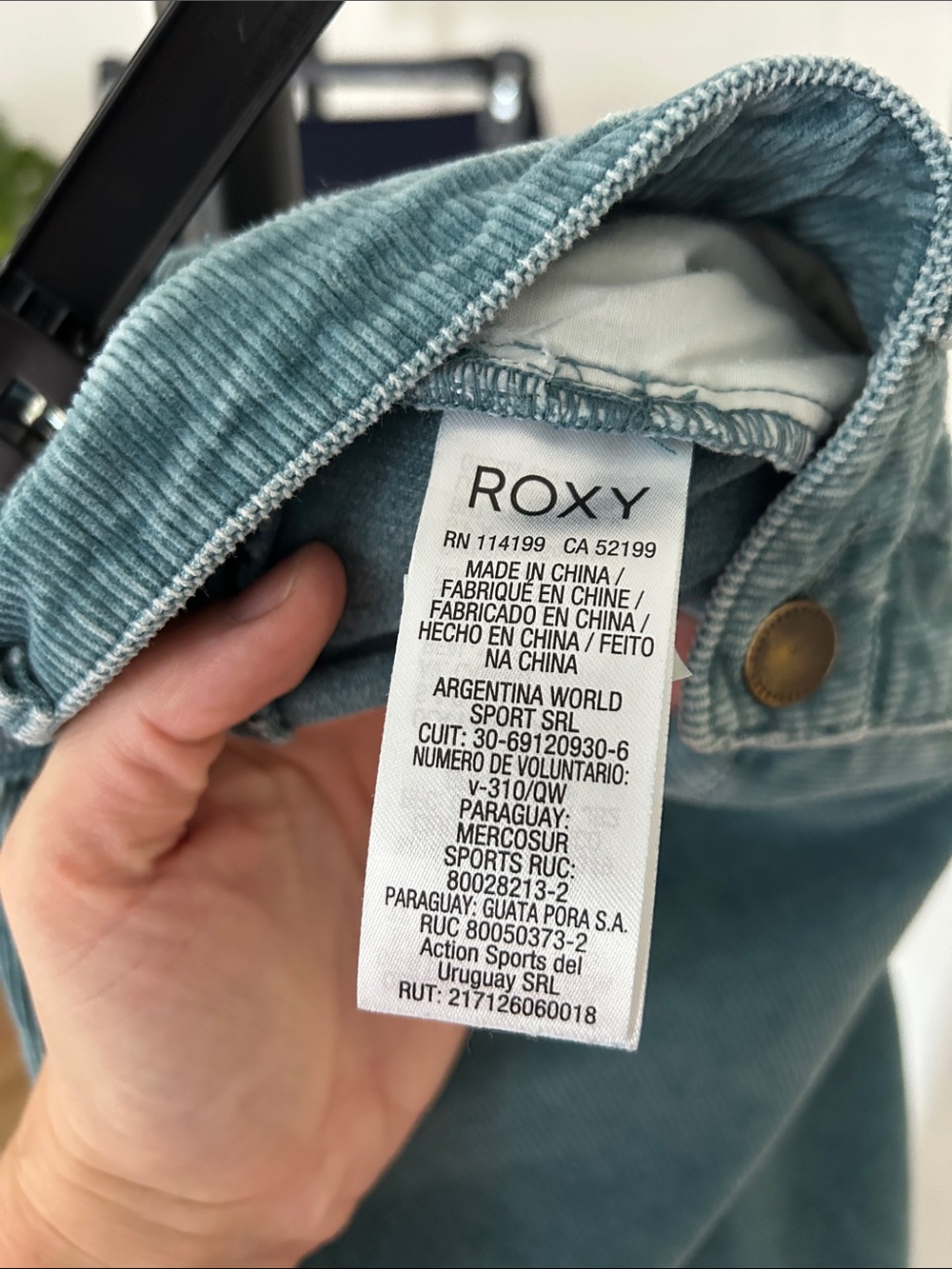 Roxy  Wide Leg Corduroy Pant. Size 29. 31” inseam. Slight stretch. - Picture 5 of 6